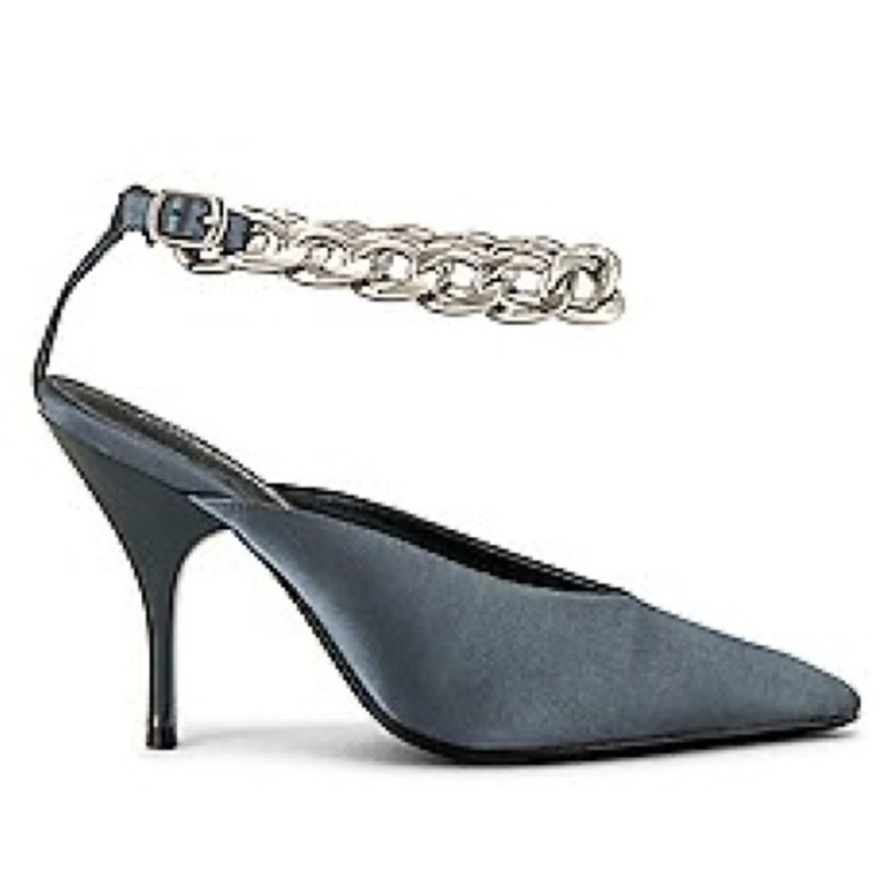 Jeffrey Campbell Depeeka in grey satin silver